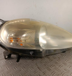 Optique avant principal droit (feux)(phare) FIAT GRANDE PUNTO Photo n°1