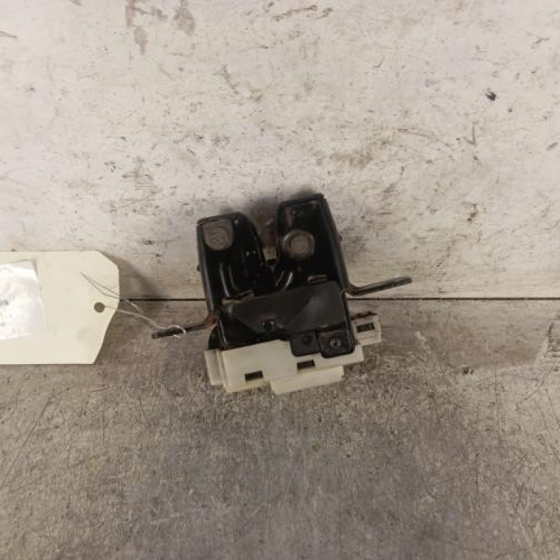 Serrure de hayon RENAULT GRAND SCENIC 2