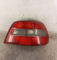 Feu arriere principal droit (feux) VOLVO S 40 1 Photo n°1