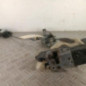 Serrure avant gauche PEUGEOT 208 1
