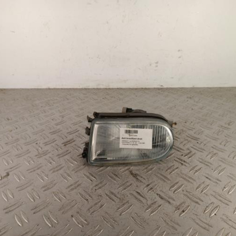 Anti brouillard droit (feux) RENAULT R19