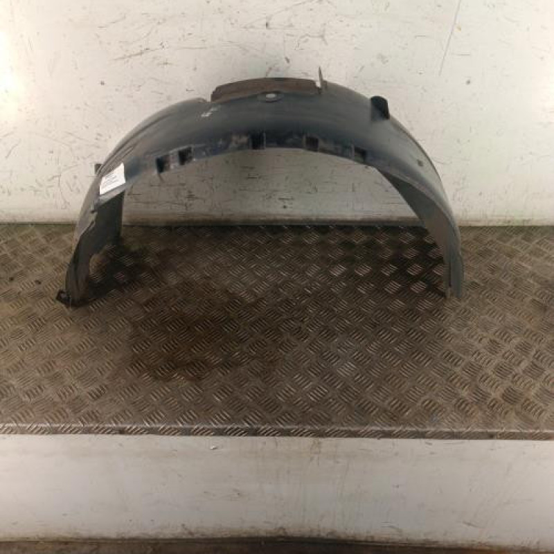 Pare boue avant gauche DACIA SANDERO 1 Pare boue avant gauche DACIA SANDERO 1