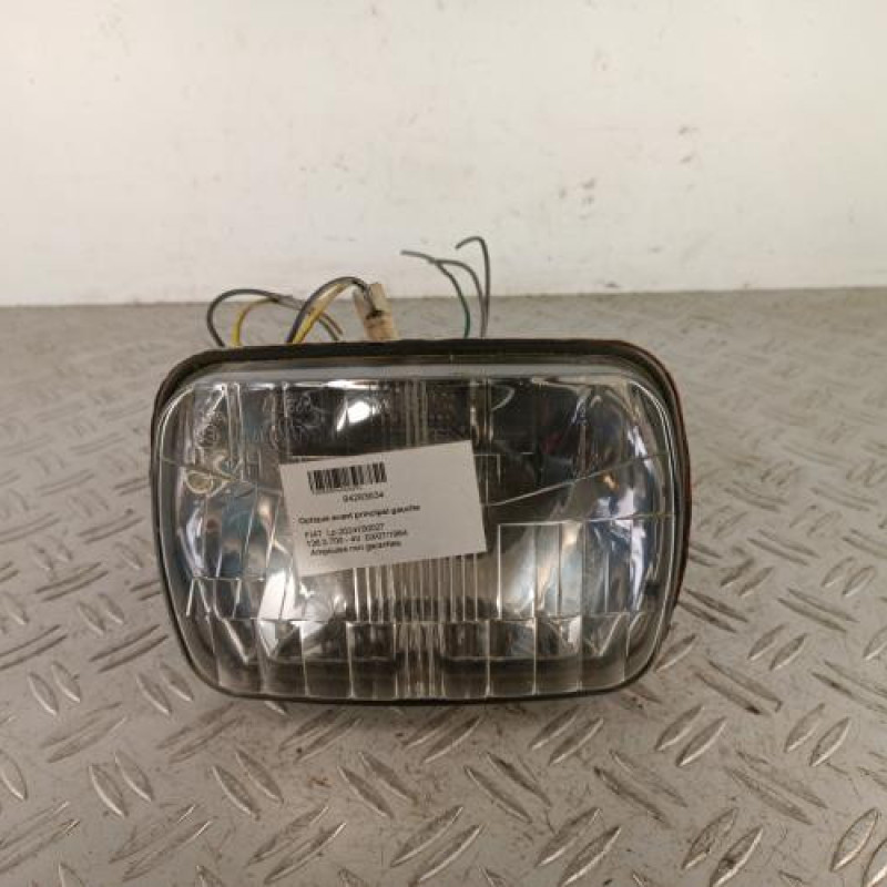 Optique avant principal gauche (feux)(phare) FIAT 126