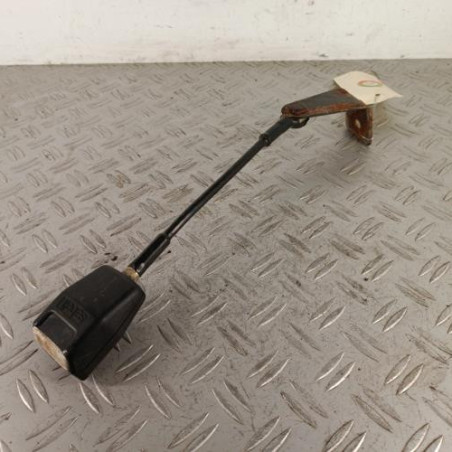 Attache ceinture avant droit FIAT 126