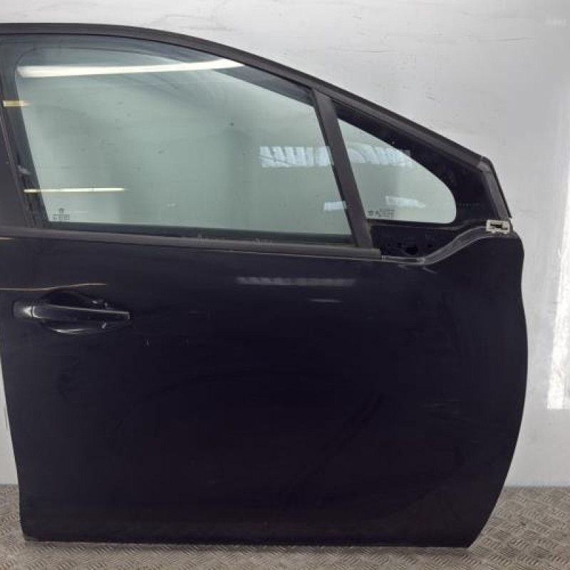 Porte avant droit PEUGEOT 208 1