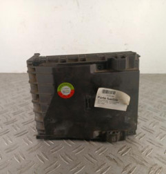 Porte fusible VOLKSWAGEN JETTA 3 Photo n°1