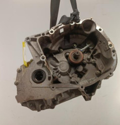 Boite de vitesses RENAULT CLIO 4 Photo n°1