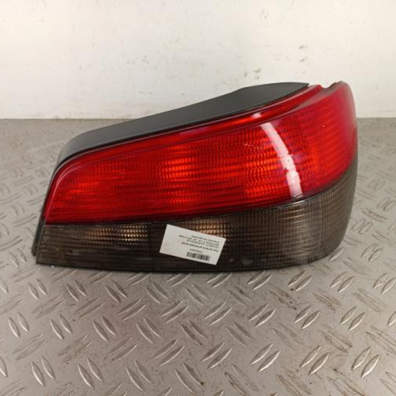 Feu arriere principal droit (feux) PEUGEOT 306 Feu arriere principal droit (feux) PEUGEOT 306