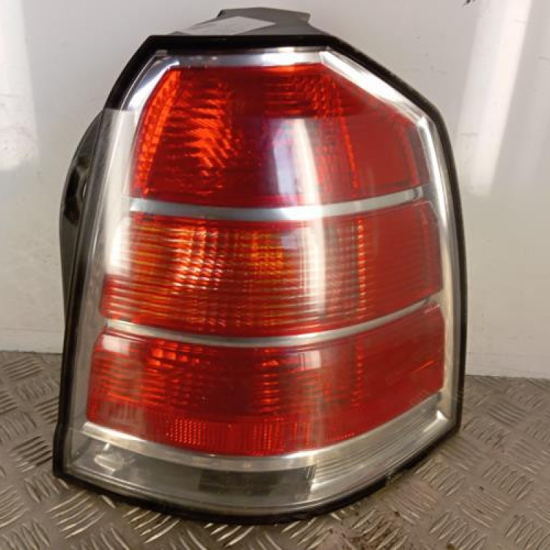 Feu arriere principal droit (feux) OPEL ZAFIRA B Feu arriere principal droit (feux) OPEL ZAFIRA B