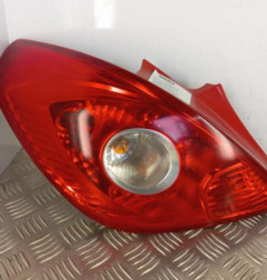 Feu arriere principal gauche (feux) OPEL CORSA D Photo n°1