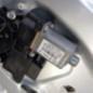 Leve vitre electrique avant gauche HYUNDAI I 30 1