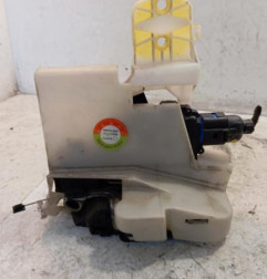 Serrure avant droit VOLKSWAGEN POLO 4