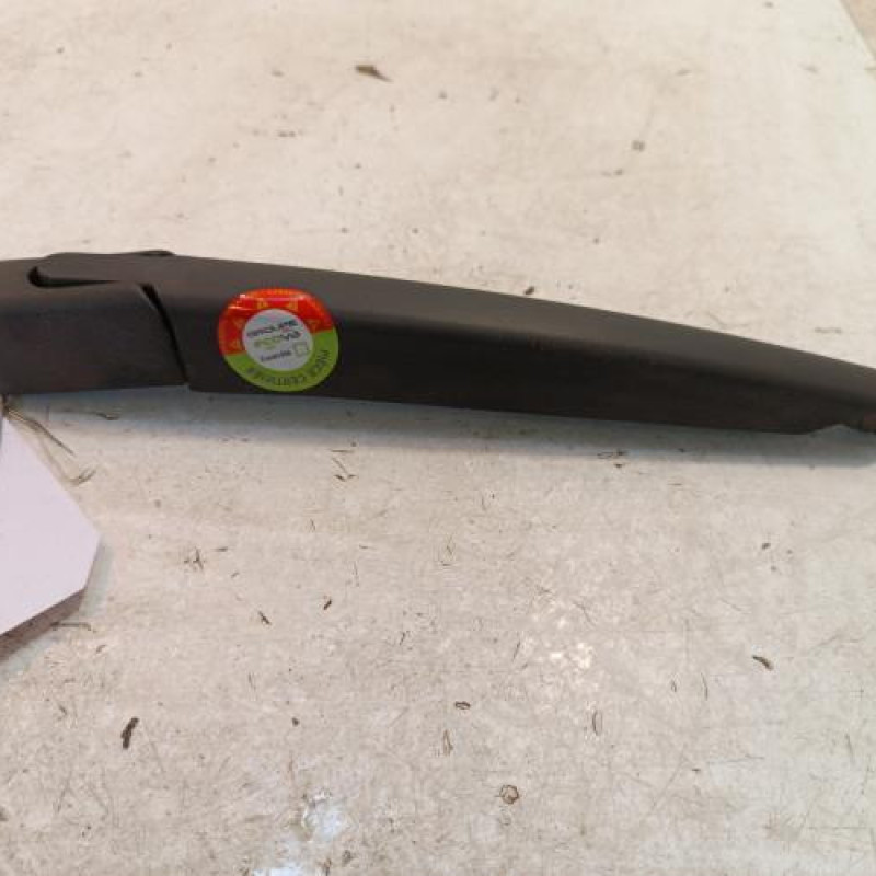 Bras essuie glace arriere NISSAN QASHQAI 1 Bras essuie glace arriere NISSAN QASHQAI 1