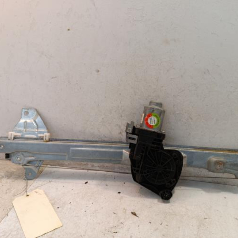 Leve vitre electrique avant droit CITROEN C4 2