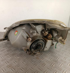 Optique avant principal droit (feux)(phare) TOYOTA YARIS 1