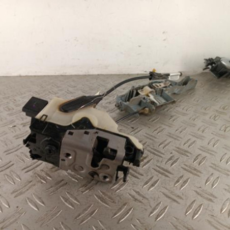 Serrure avant droit PEUGEOT 2008 1