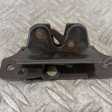 Serrure de hayon CITROEN SAXO