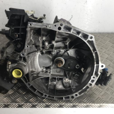 Boite de vitesses PEUGEOT 208 1 Photo n°1