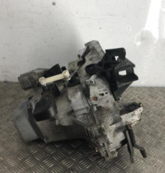 Boite de vitesses PEUGEOT 208 1 Photo n°4