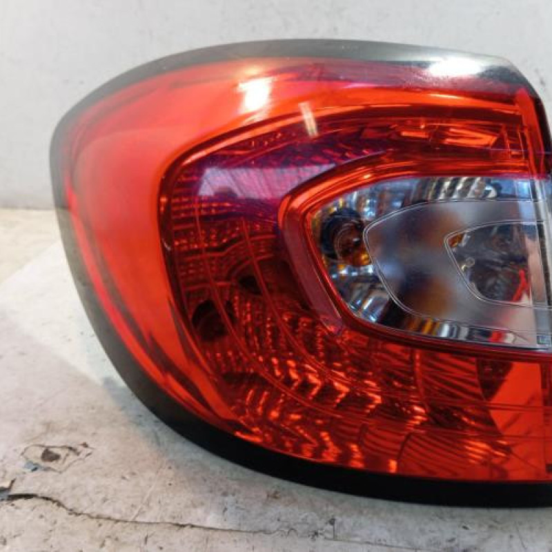 Feu arriere principal gauche (feux) RENAULT CAPTUR 1 Feu arriere principal gauche (feux) RENAULT CAPTUR 1