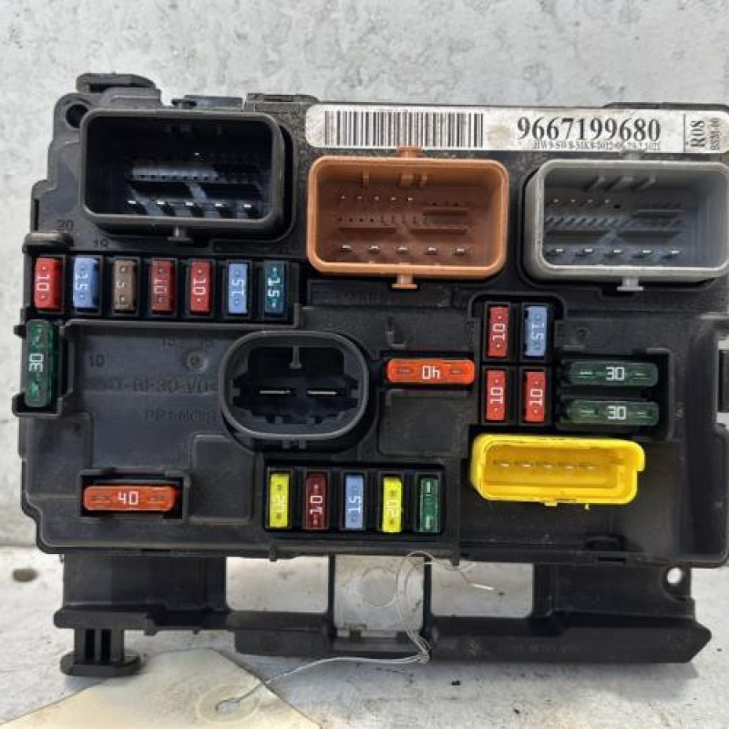 Boitier servitude moteur (BSM) CITROEN C3 1 Boitier servitude moteur (BSM) CITROEN C3 1