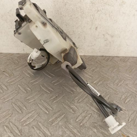 Serrure avant droit PEUGEOT 208 1