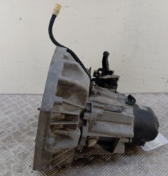 Boite de vitesses RENAULT CLIO 4 Photo n°4