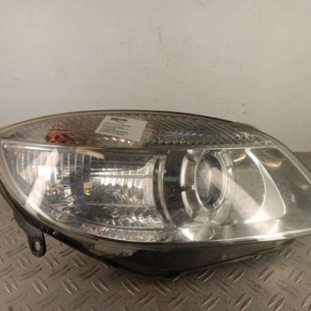Optique avant principal droit (feux)(phare) SKODA FABIA 2