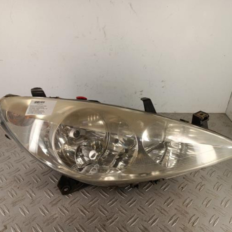 Optique avant principal droit (feux)(phare) PEUGEOT 307
