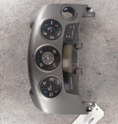 Commande chauffage TOYOTA RAV4 3 Photo n°1