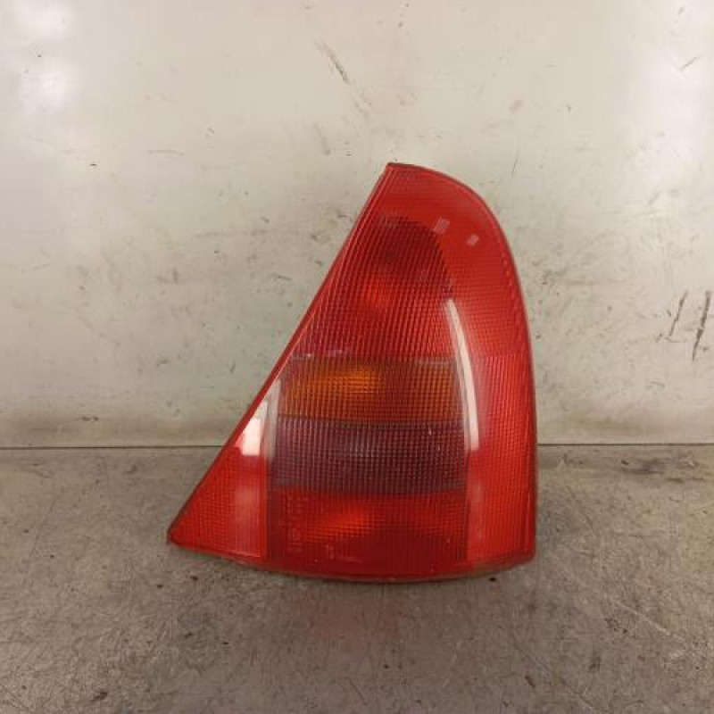 Feu arriere principal droit (feux) RENAULT CLIO 2