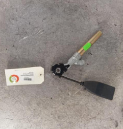 Attache ceinture avant droit RENAULT CLIO 2 Photo n°1
