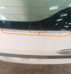 Malle/Hayon arriere FORD FIESTA 5
