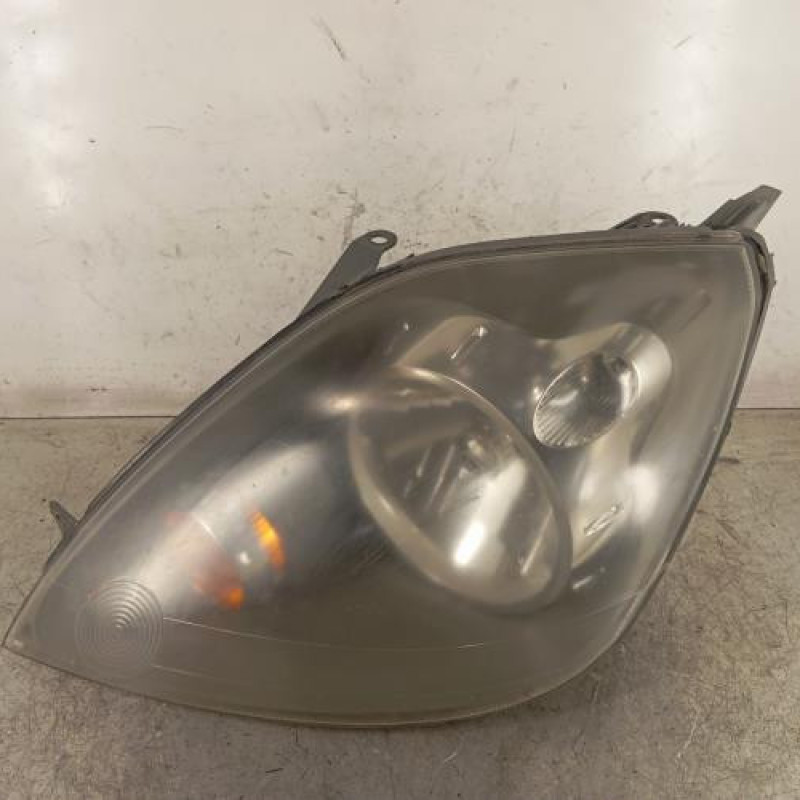 Optique avant principal gauche (feux)(phare) FORD FIESTA 5