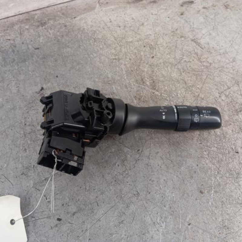 Commodo d'essuie glaces TOYOTA RAV4 3 Commodo d'essuie glaces TOYOTA RAV4 3