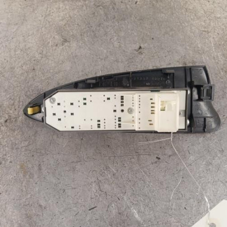 Interrupteur de leve vitre avant gauche TOYOTA RAV4 3