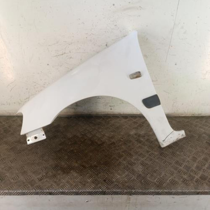Aile avant gauche PEUGEOT 106