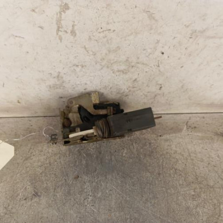 Serrure arriere gauche PEUGEOT 106
