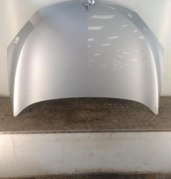 Capot RENAULT MEGANE 3 Photo n°1