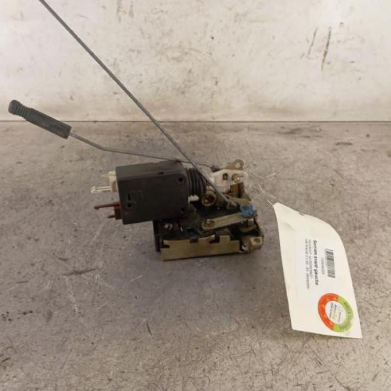 Serrure avant gauche PEUGEOT 106