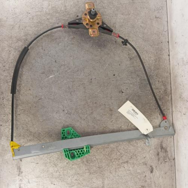 Leve vitre mecanique avant droit FORD FIESTA 4