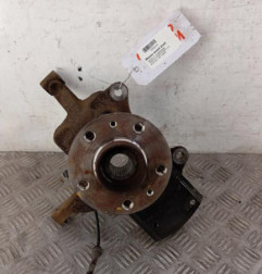 Moyeu avant droit RENAULT TRAFIC 3 COURT Photo n°1