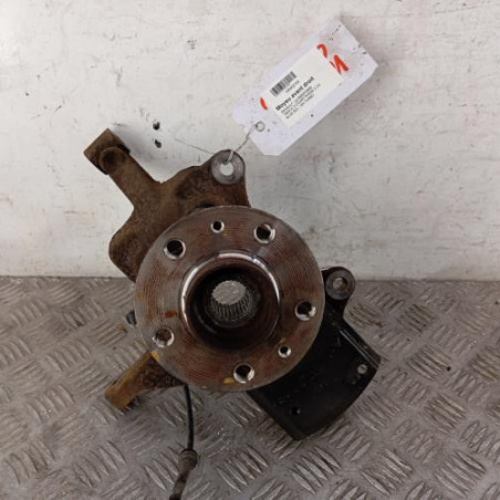 Moyeu avant droit RENAULT TRAFIC 3 COURT Photo n°1