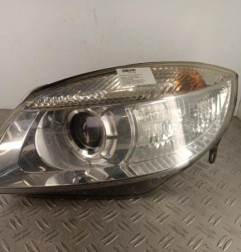 Optique avant principal gauche (feux)(phare) SKODA FABIA 2 Photo n°1