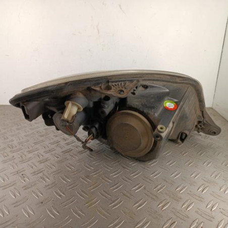Optique avant principal gauche (feux)(phare) SKODA FABIA 2