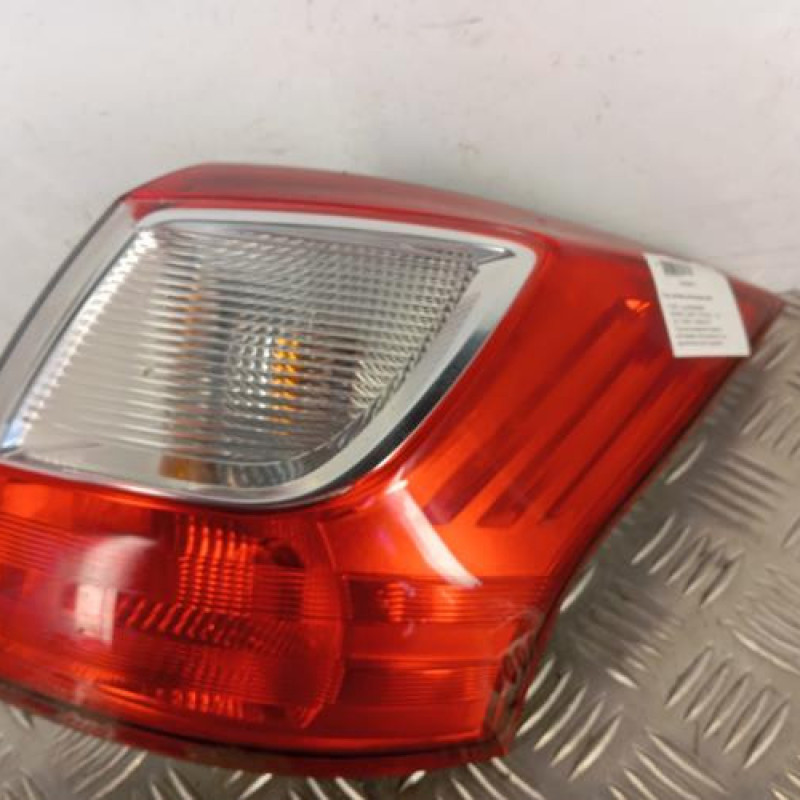 Feu arriere principal droit (feux) FORD GRAND C-MAX 2