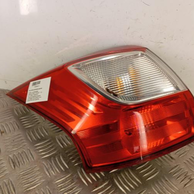 Feu arriere principal gauche (feux) FORD GRAND C-MAX 2