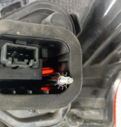 Feu arriere principal gauche (feux) FORD GRAND C-MAX 2 Photo n°4