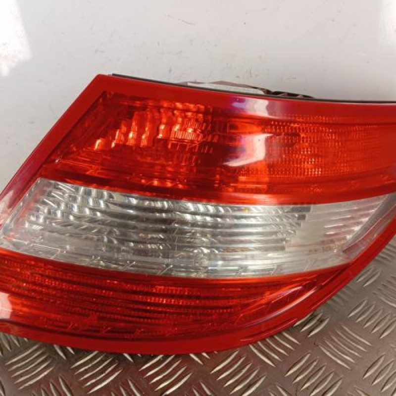 Feu arriere principal droit (feux) MERCEDES CLASSE C 204