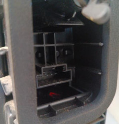 Feu arriere principal gauche (feux) VOLKSWAGEN UP Photo n°3
